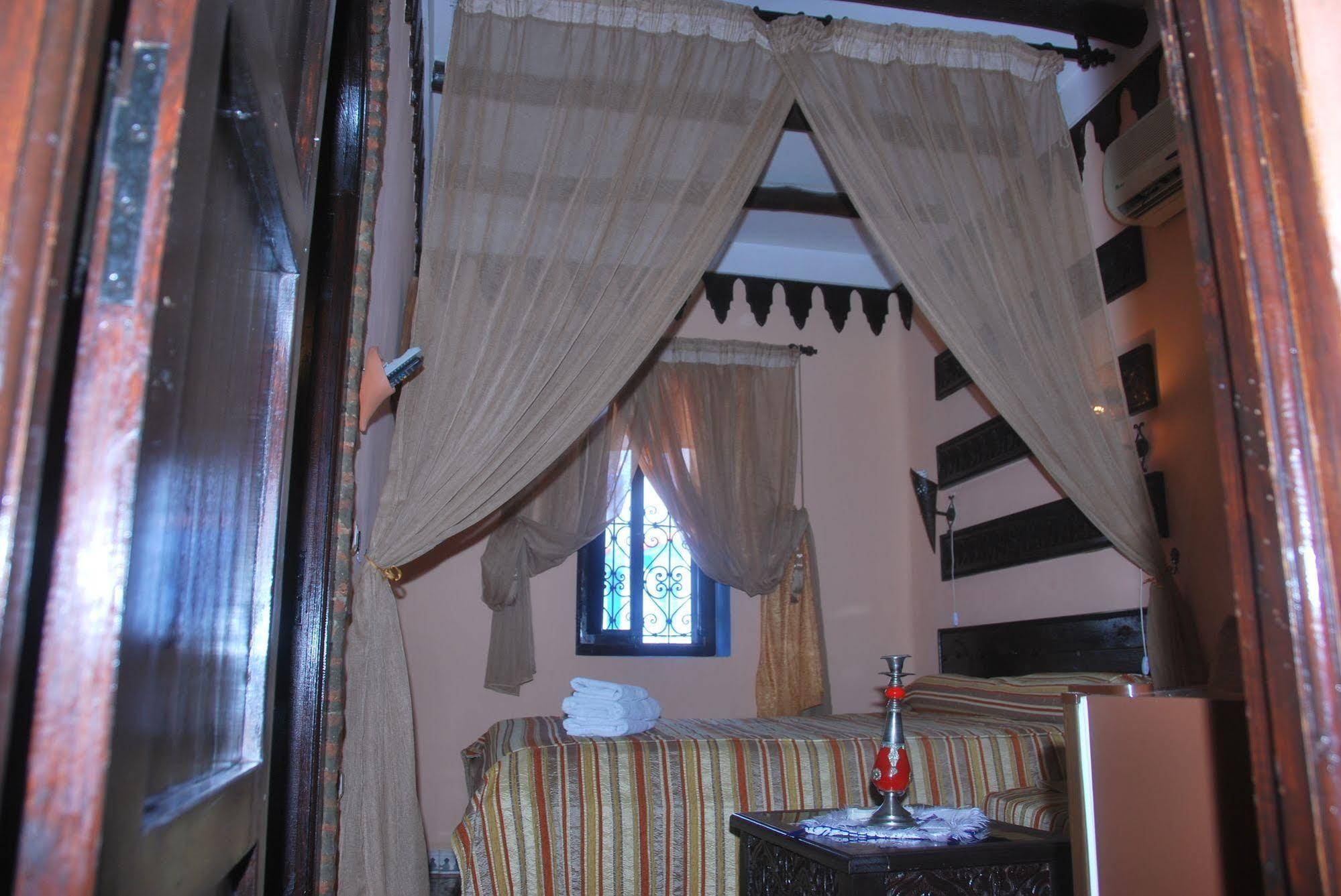 Bed and Breakfast Dar Zman Xauen Exterior foto